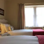 O\'Brien\'S Cosy Apartment